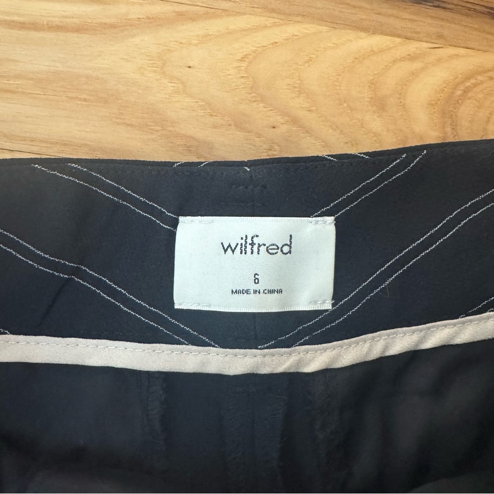 Wilfred Aritzia Jallade Pin Stripe Tie Waist Trousers - Picture 4 of 9